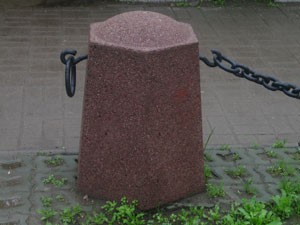 Бетонная тумба ТК-17 (575х500х700 мм) Бетонная тумба ТК-17 (575х500х700 мм)