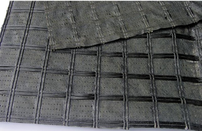 Геосетка Hatelit C40/17 (рулон 5x150м)