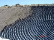 Укрепление откосов и склонов